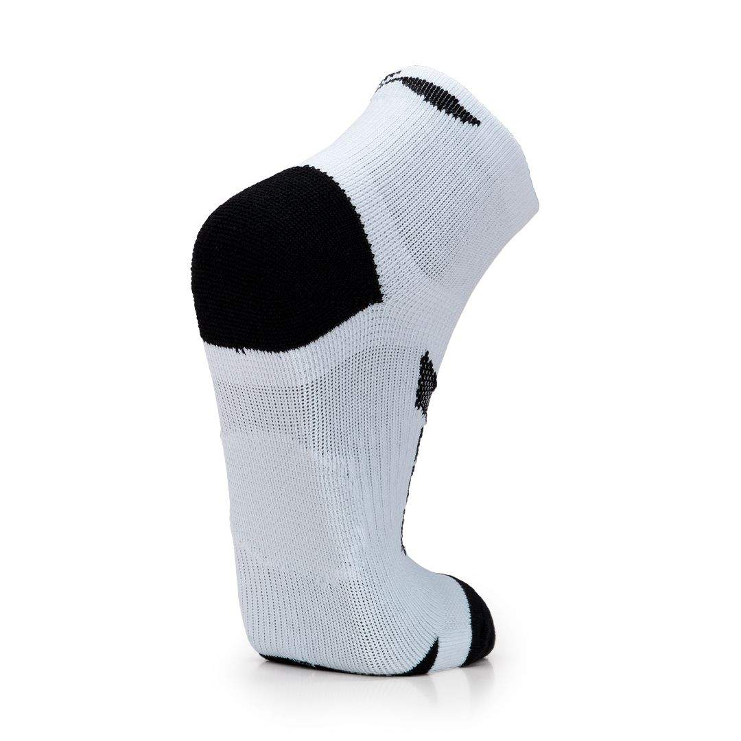 Basic Bliss Socks (White/Black)